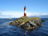 Sobre las aguas del Canal de Beagle