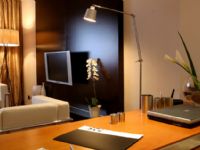 725 Continental hotel