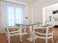 Hotel Scala by Cambremon