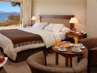 Cacique Inacayal Lake Hotel