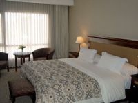 Cacique Inacayal Lake Hotel