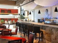 Cacique Inacayal Lake Hotel