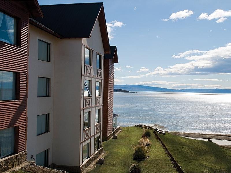 Xelena Hotel & Suites